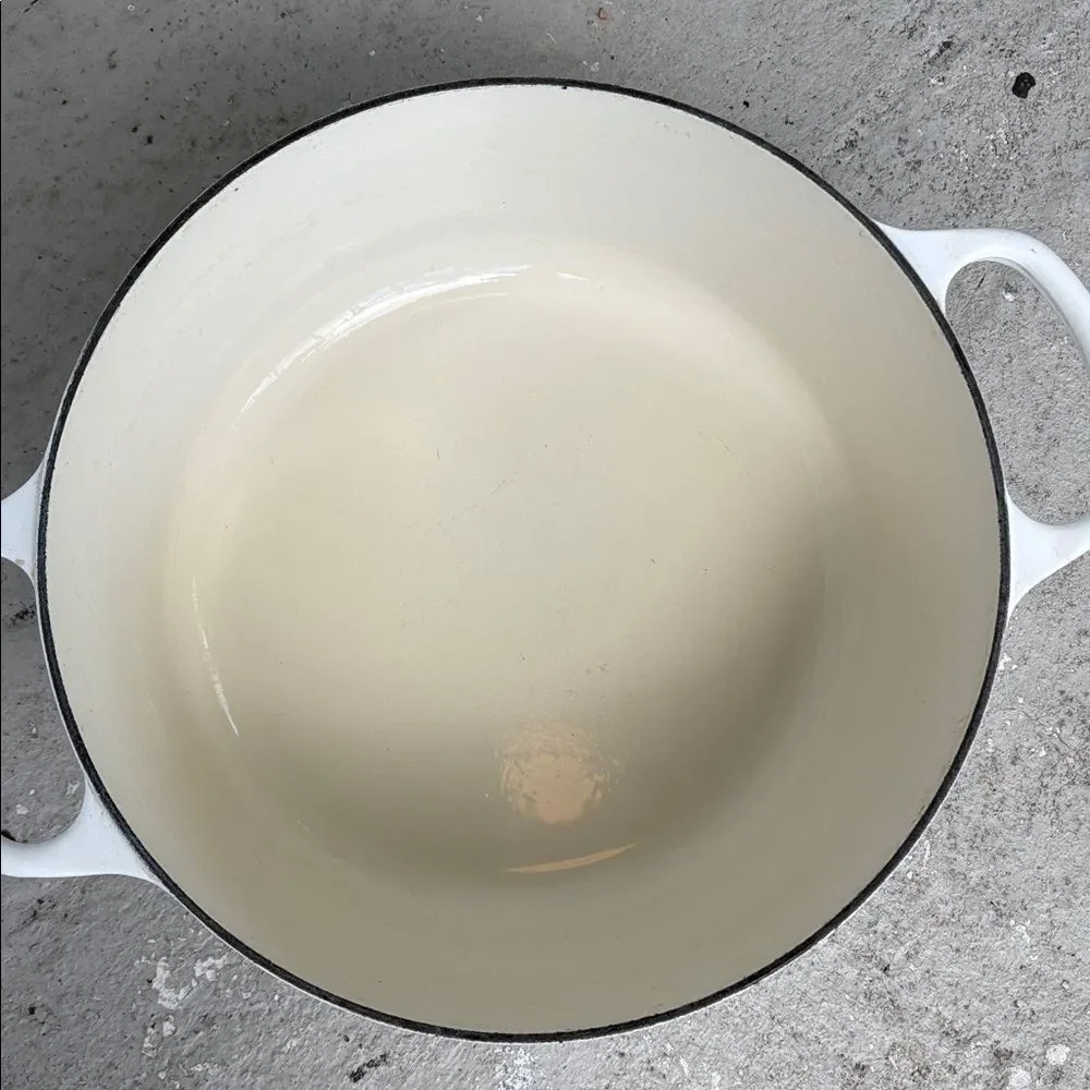 Le Creuset this old